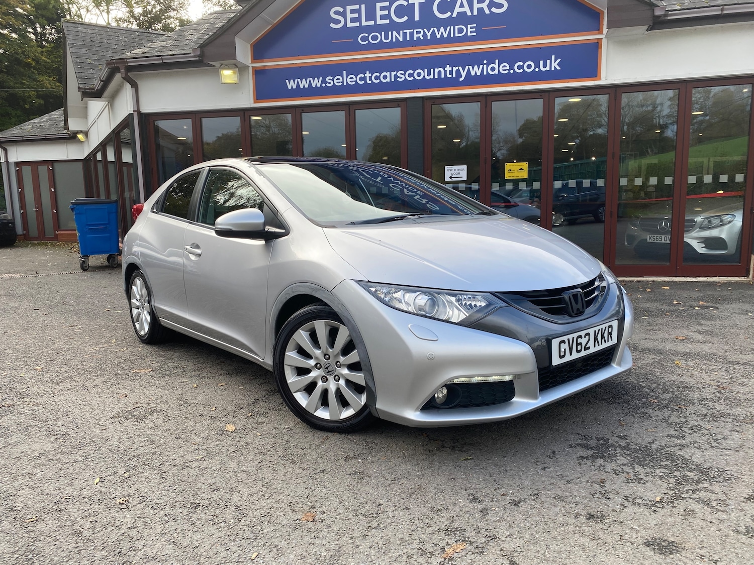 Used Honda Civic 2012 for sale - 76386903: Photo 2