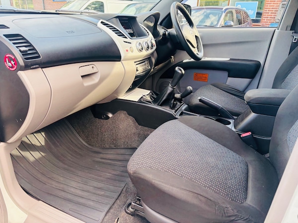 Used Mitsubishi L200 2013 for sale - 76181958: Photo 28