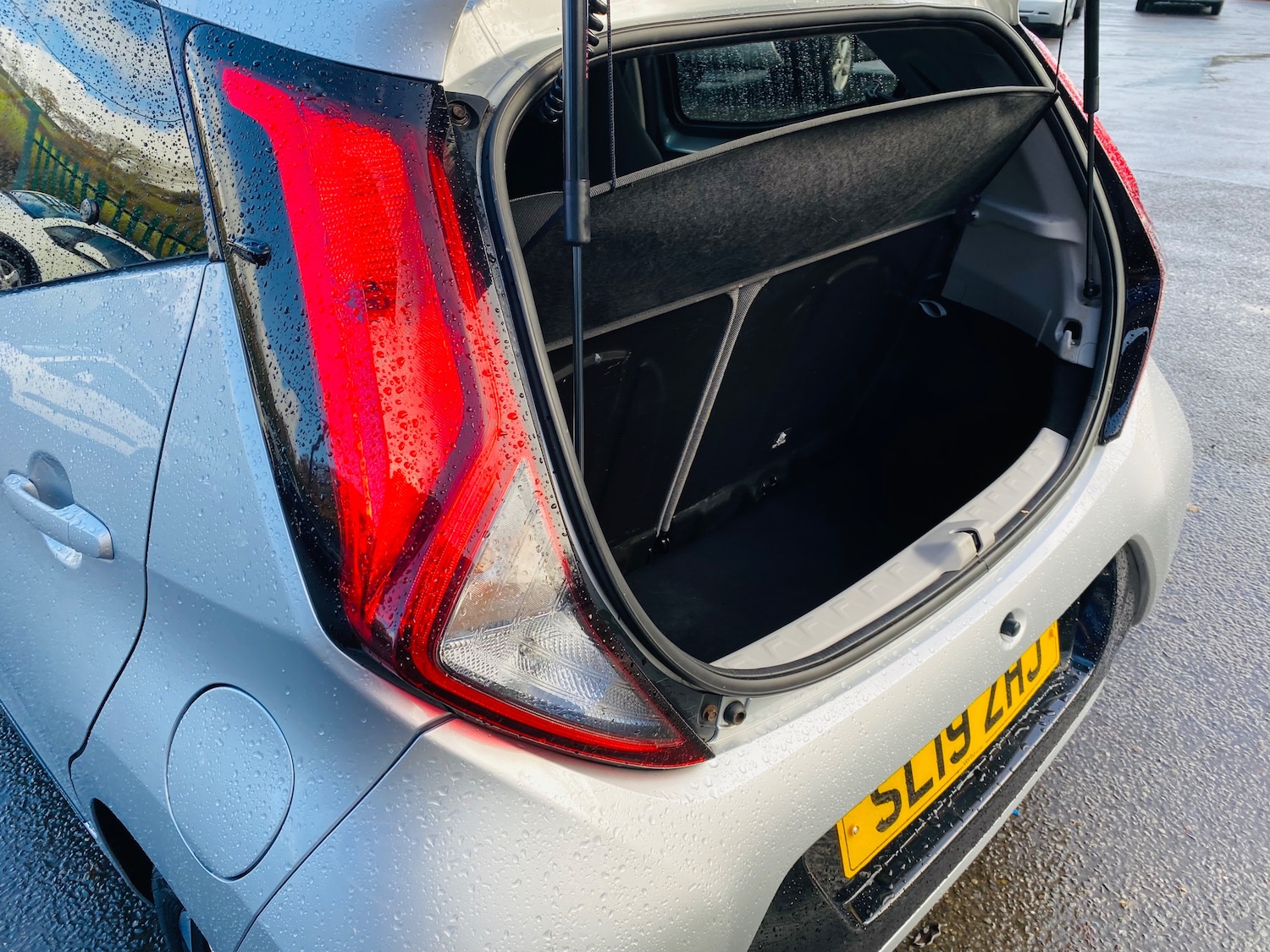 Used Toyota AYGO 2019 for sale - 76783331: Photo 10