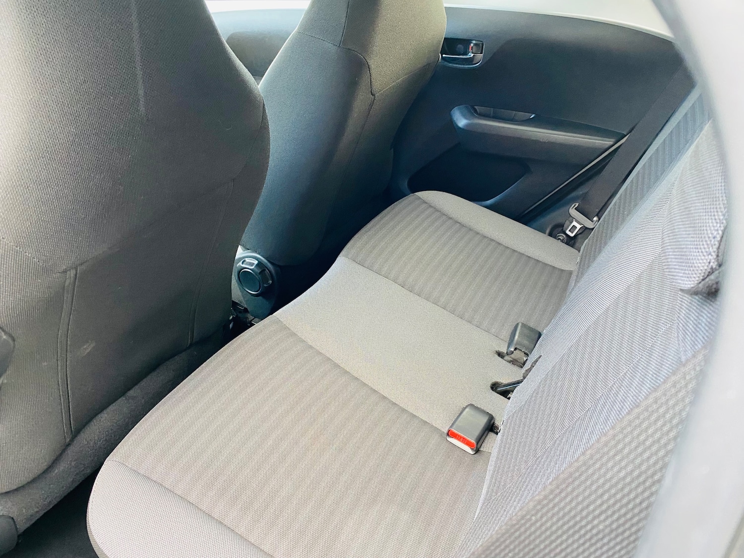 Used Toyota AYGO 2019 for sale - 76783331: Photo 27