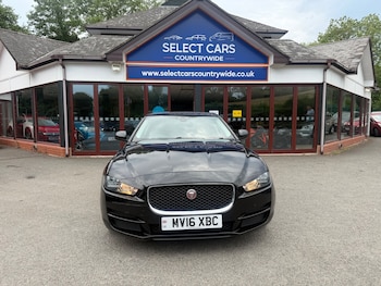 Used Jaguar XE 2016 for sale - 78641261: Photo