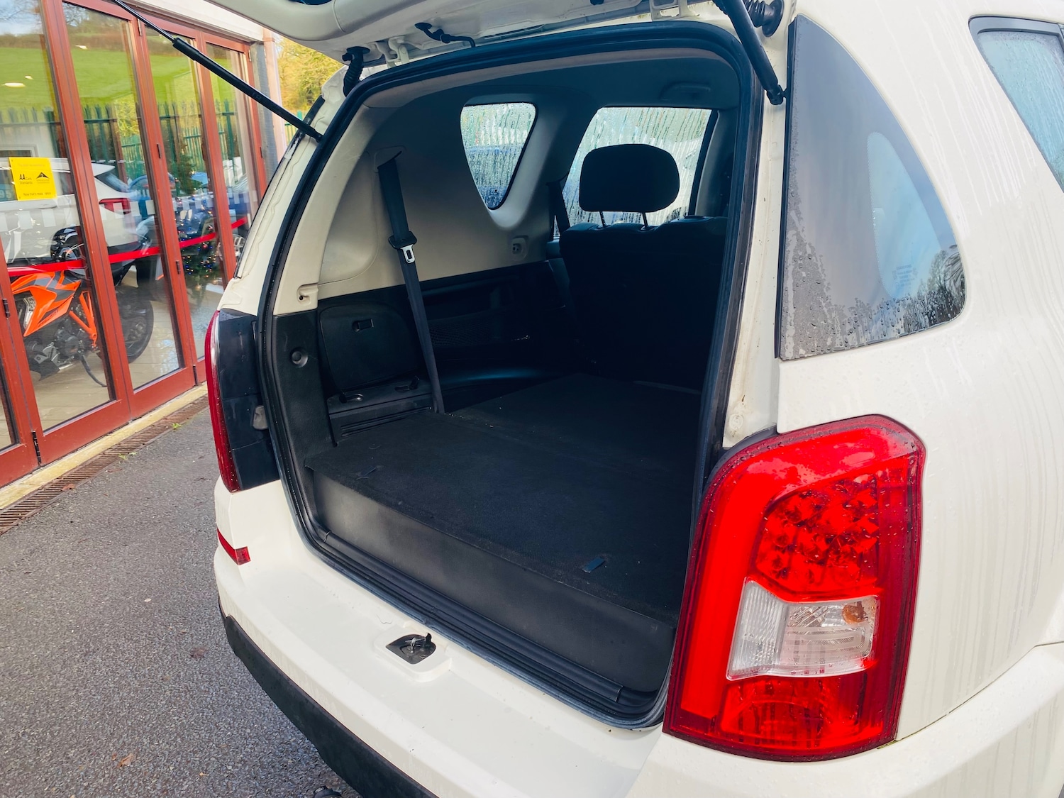 Used Ssangyong Rexton 2017 for sale - 76957670: Photo 10