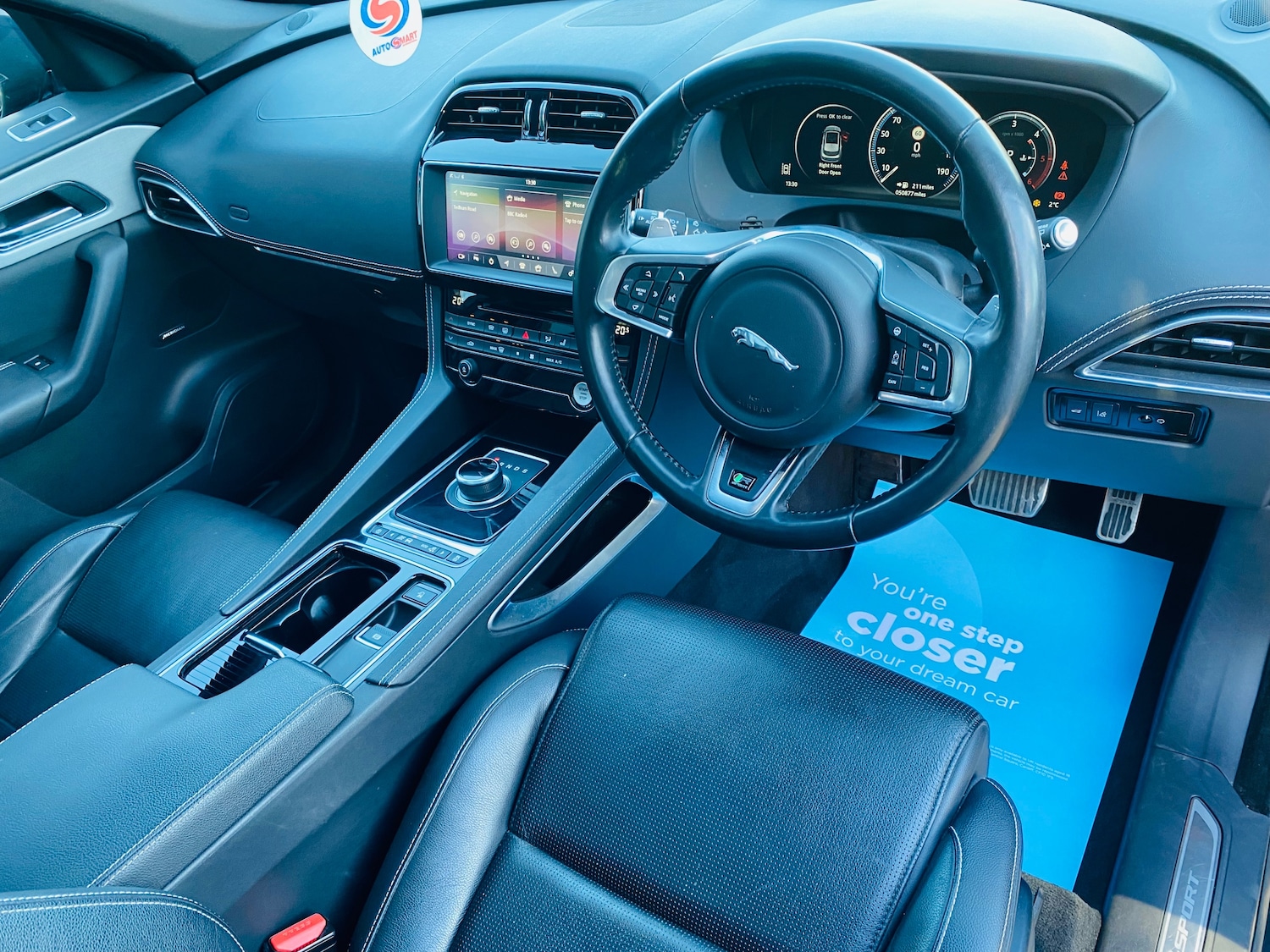 Used Jaguar F-Pace 2017 for sale - 76641649: Photo 17