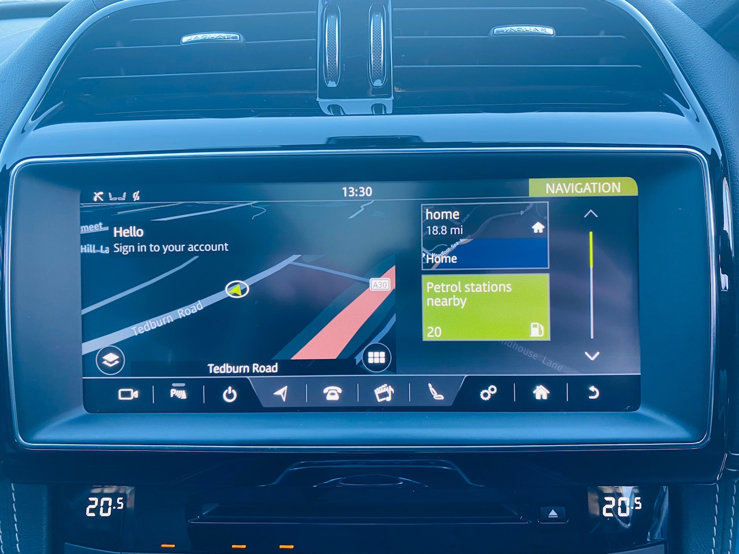 Used Jaguar F-Pace 2017 for sale - 76641649: Photo 22