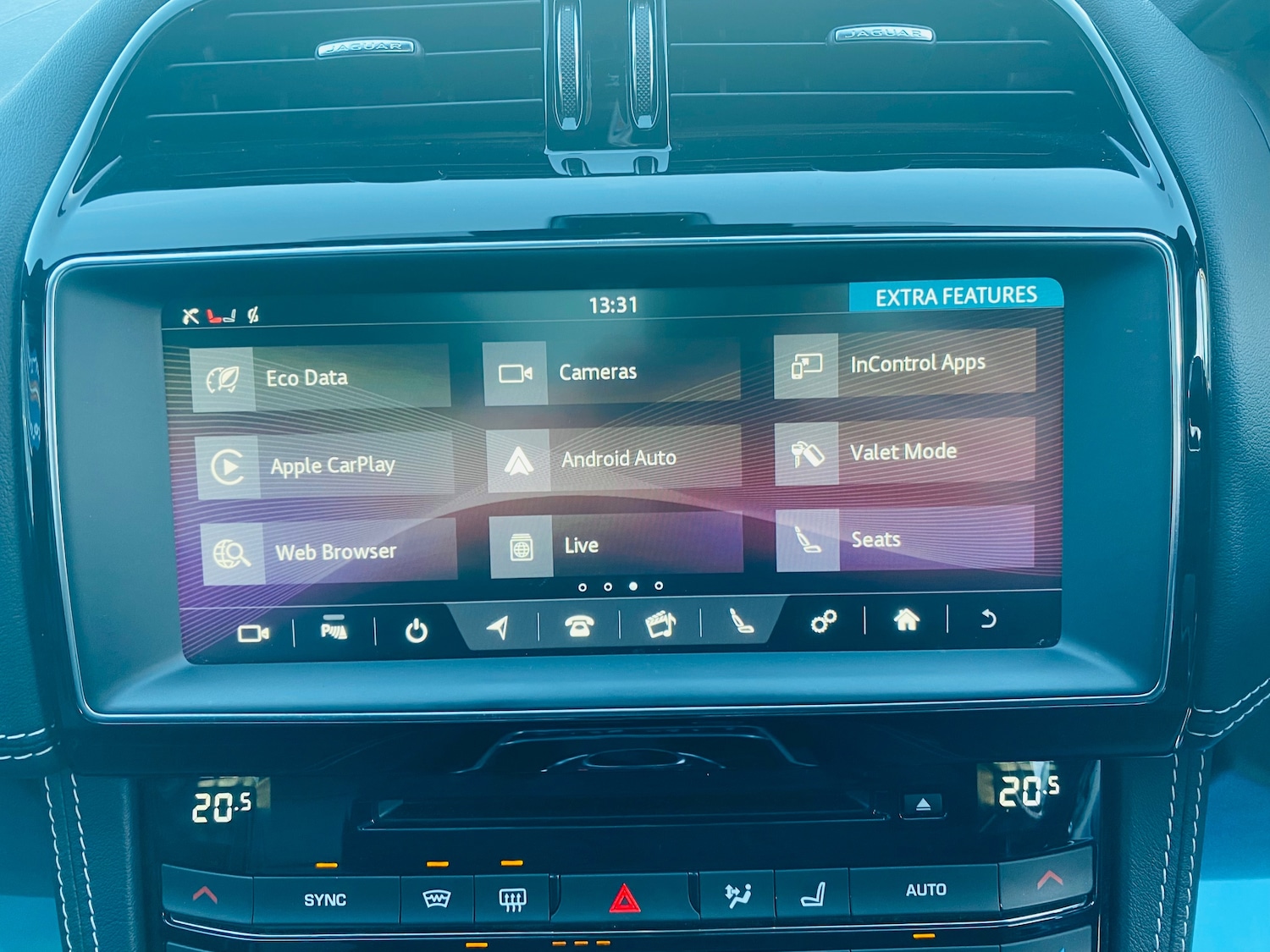 Used Jaguar F-Pace 2017 for sale - 76641649: Photo 25