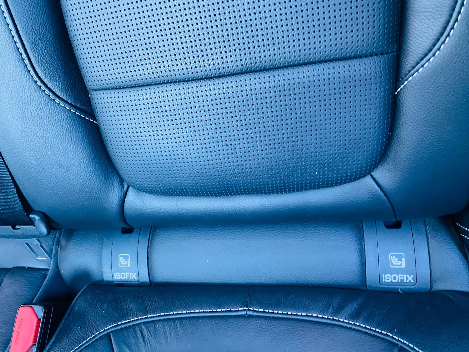 Used Jaguar F-Pace 2017 for sale - 76641649: Photo 36