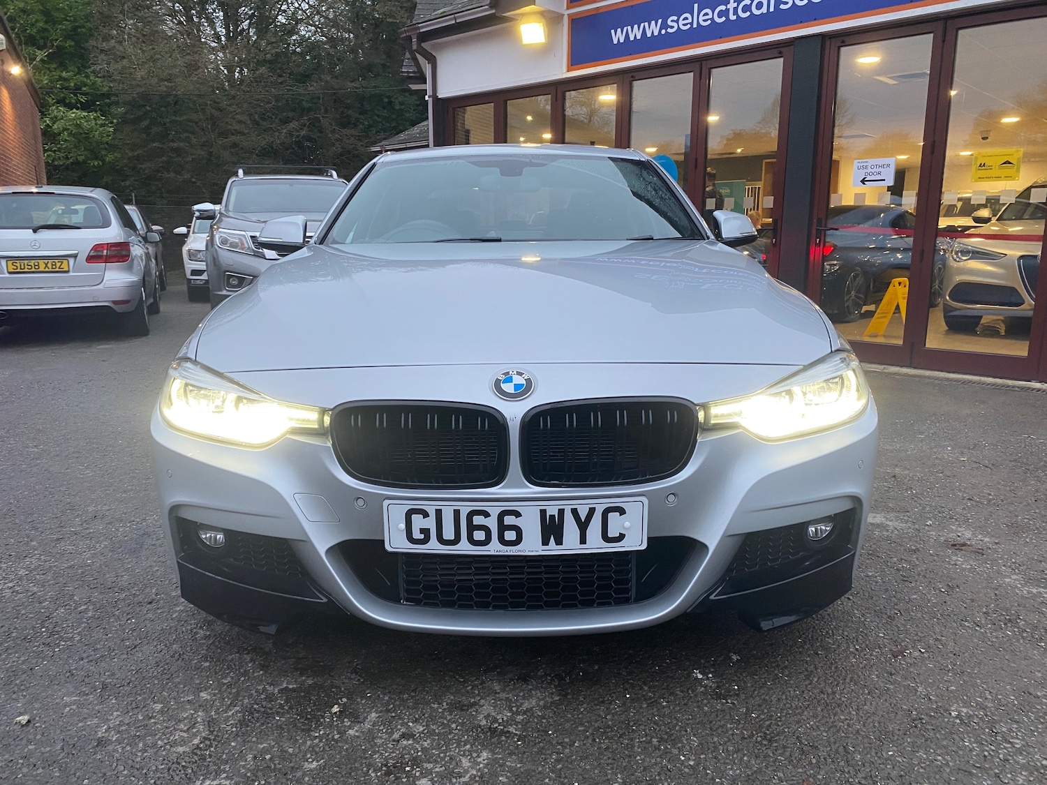 Used BMW 3 Series 2016 for sale - 77002010: Photo 3