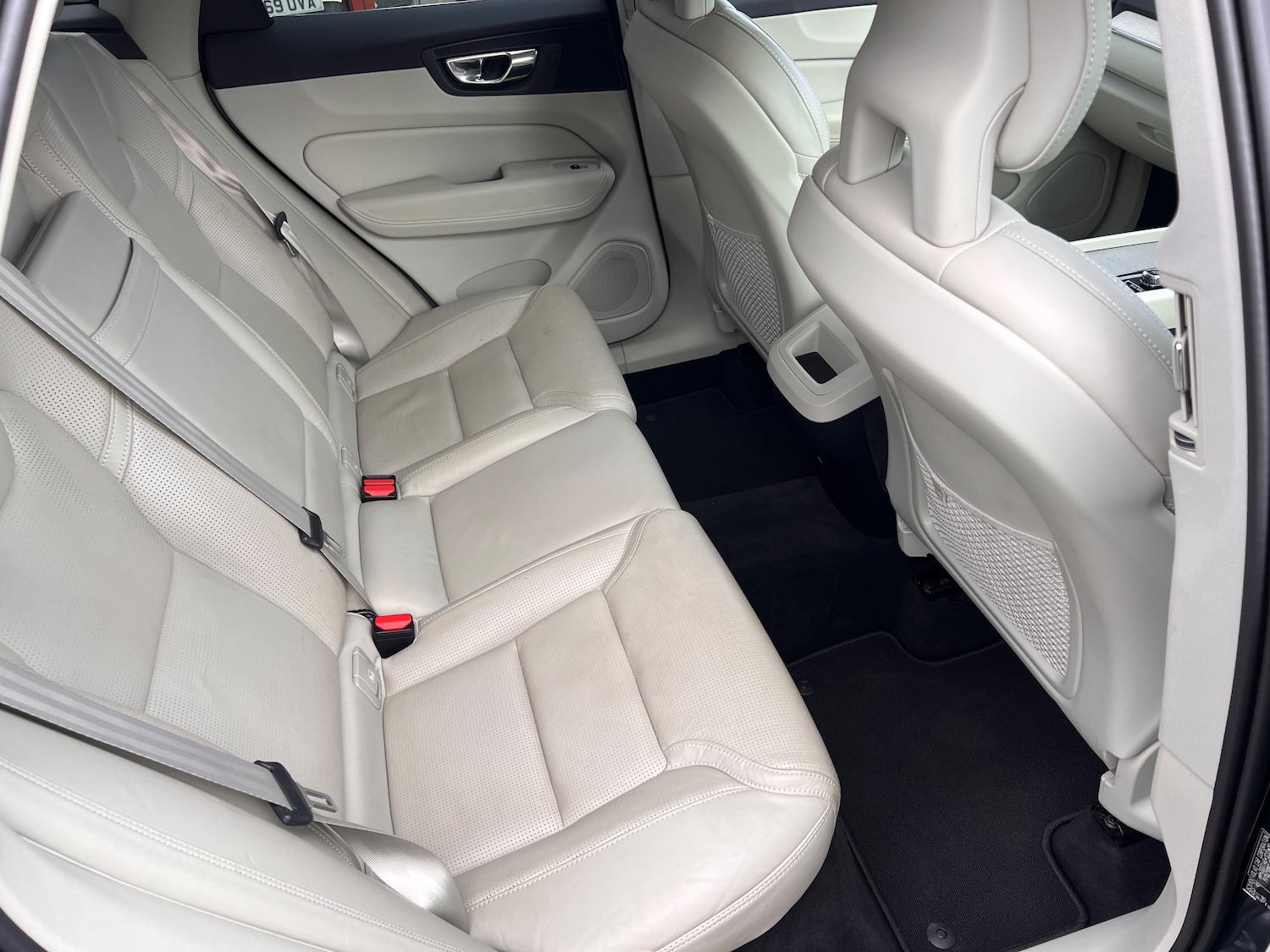 Used Volvo XC60 2017 for sale - 77094231: Photo 27