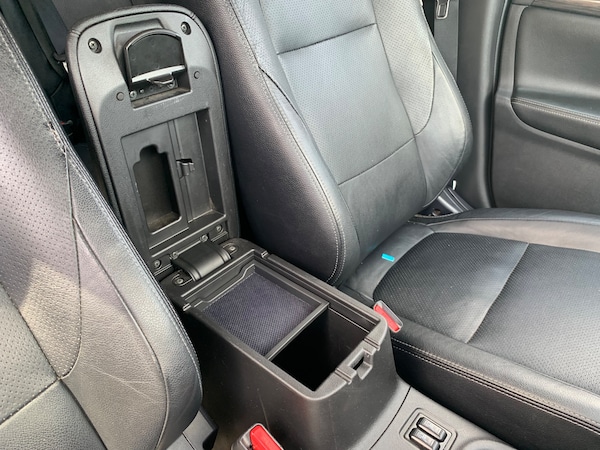 Used Mitsubishi Outlander 2016 for sale - 75648975: Photo 25