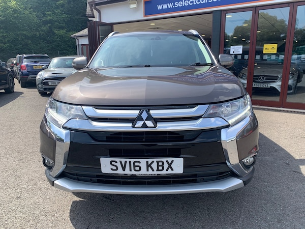 Used Mitsubishi Outlander 2016 for sale - 75648975: Photo 3