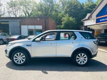 Used Land Rover Discovery Sport 2016 for sale - 75058184: Photo