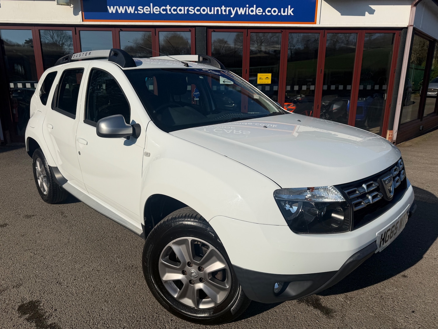 Used Dacia Duster 2016 for sale - 77919136: Photo 2