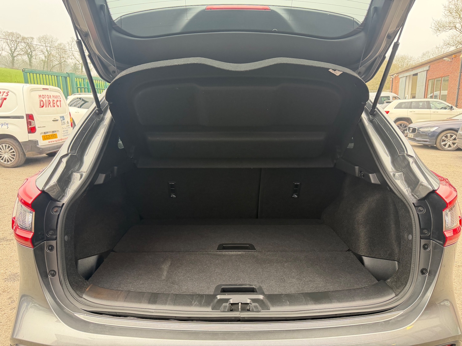 Used Nissan Qashqai 2019 for sale - 77878651: Photo 30