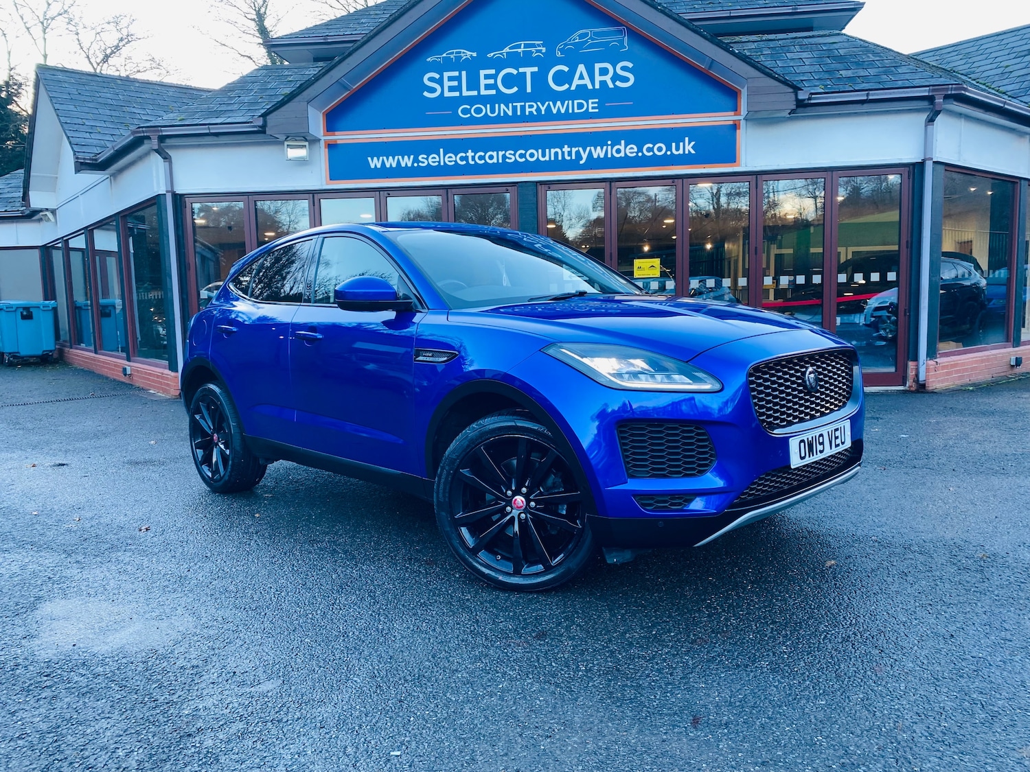 Used Jaguar E-Pace 2019 for sale - 76739385: Photo 1
