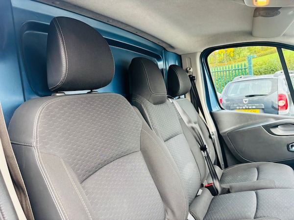 Used Vauxhall Vivaro 2018 for sale - 76274519: Photo 14