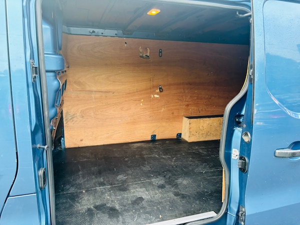 Used Vauxhall Vivaro 2018 for sale - 76274519: Photo 23