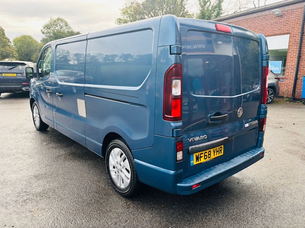 Used Vauxhall Vivaro 2018 for sale - 76274519: Photo 6