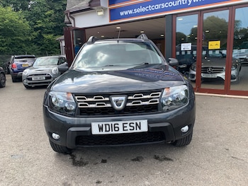 Used Dacia Duster 2016 for sale - 76102051: Photo 2