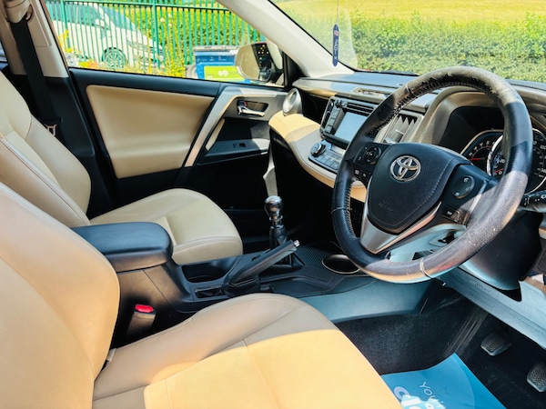 Used Toyota RAV4 2014 for sale - 75011406: Photo 24