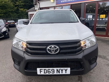 Used Toyota Hilux 2020 for sale - 75860495: Photo