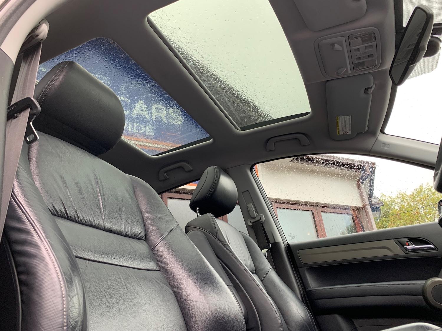 Used Honda CR-V 2011 for sale - 76143633: Photo 20