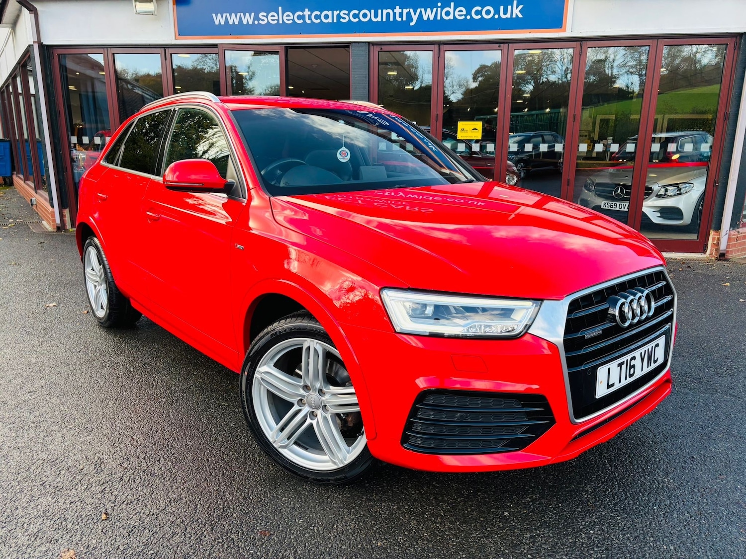 Used Audi Q3 2016 for sale - 76386882: Photo 2