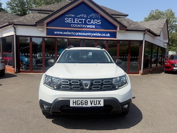 Used Dacia Duster 2019 for sale - 78976233: Photo