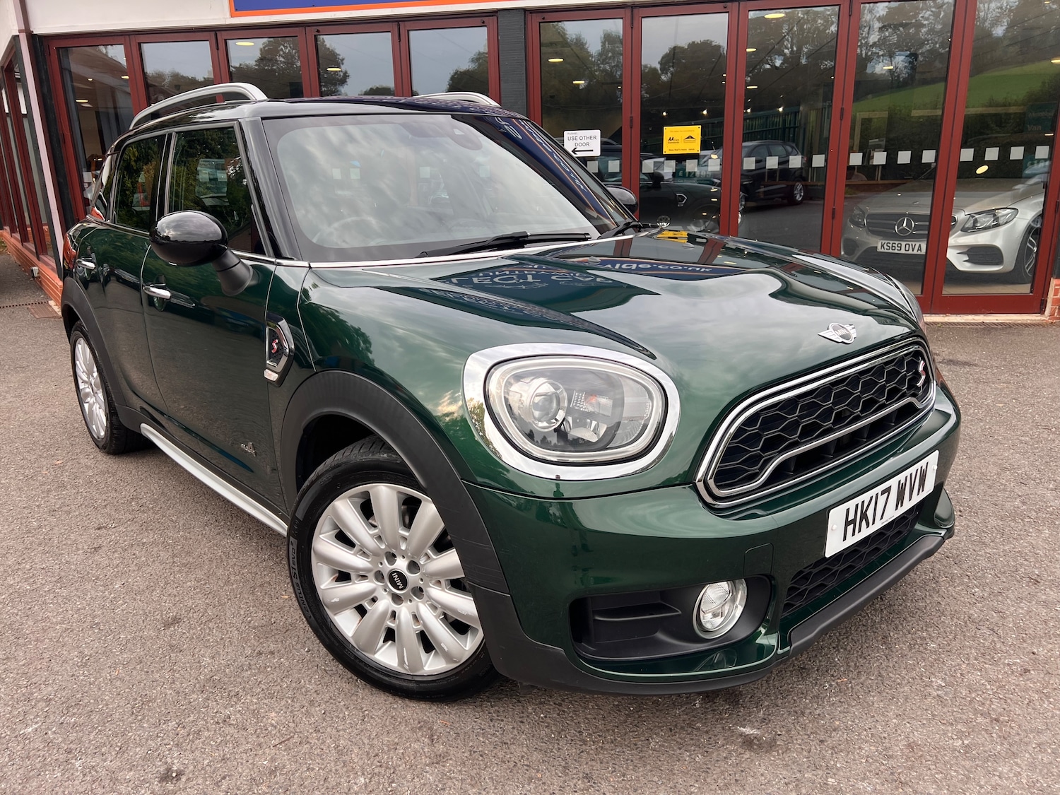 Used MINI Countryman 2017 for sale - 76143646: Photo 2
