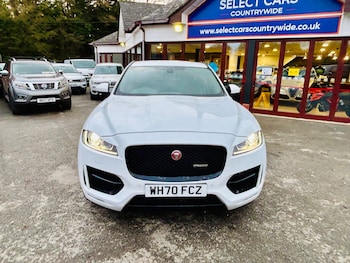 Used Jaguar F-Pace 2020 for sale - 77031612: Photo
