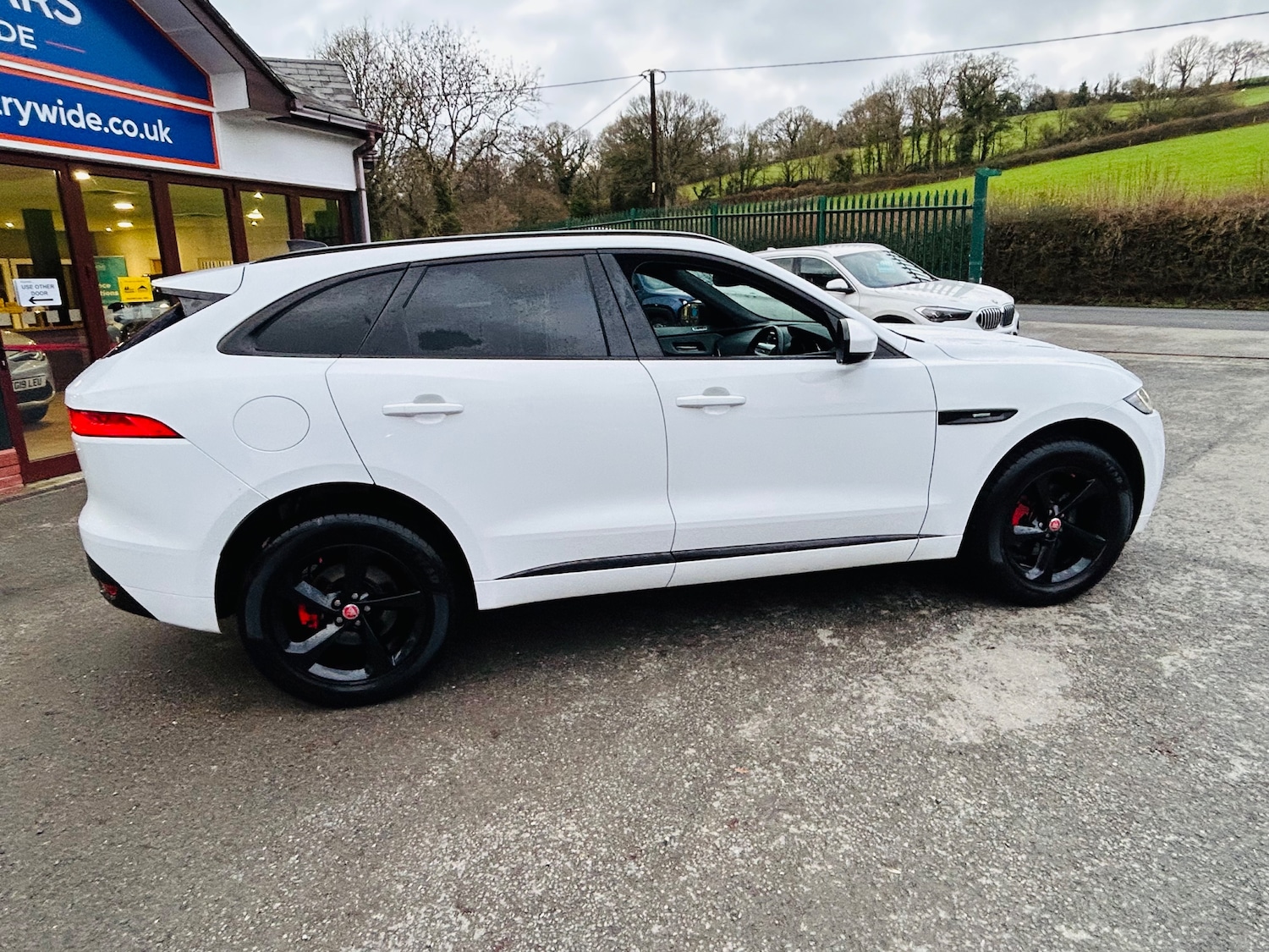 Used Jaguar F-Pace 2020 for sale - 77031612: Photo 9