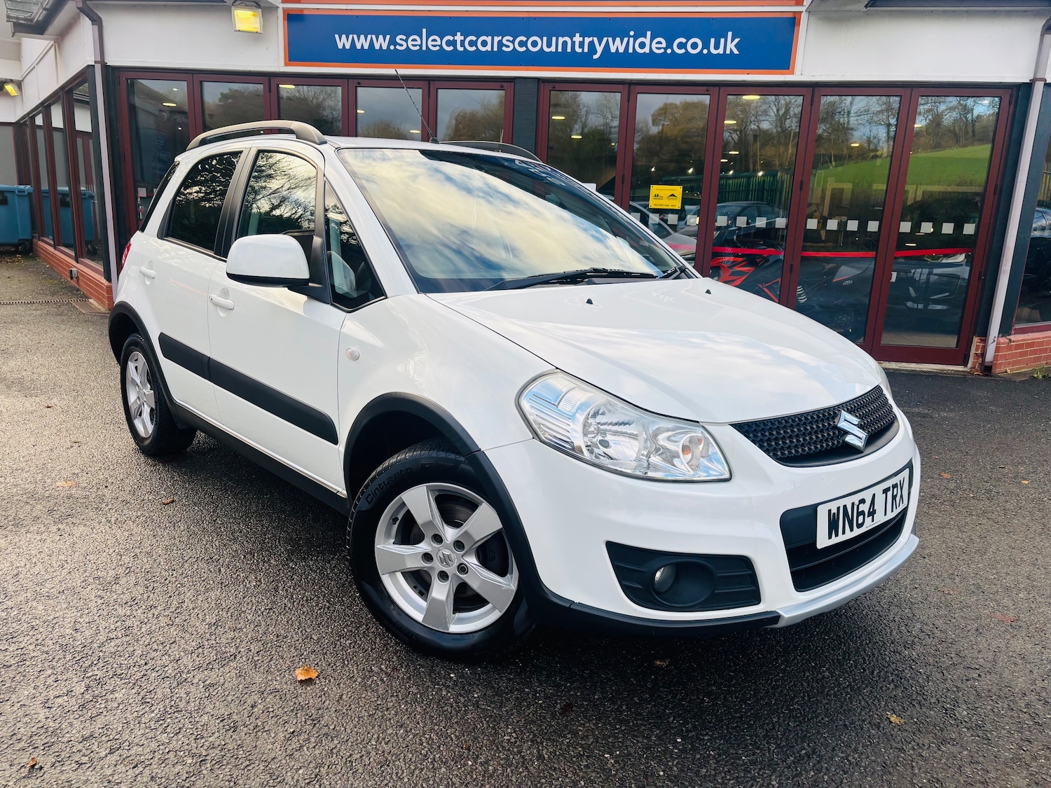 Used Suzuki SX4 2014 for sale - 76641653: Photo 2