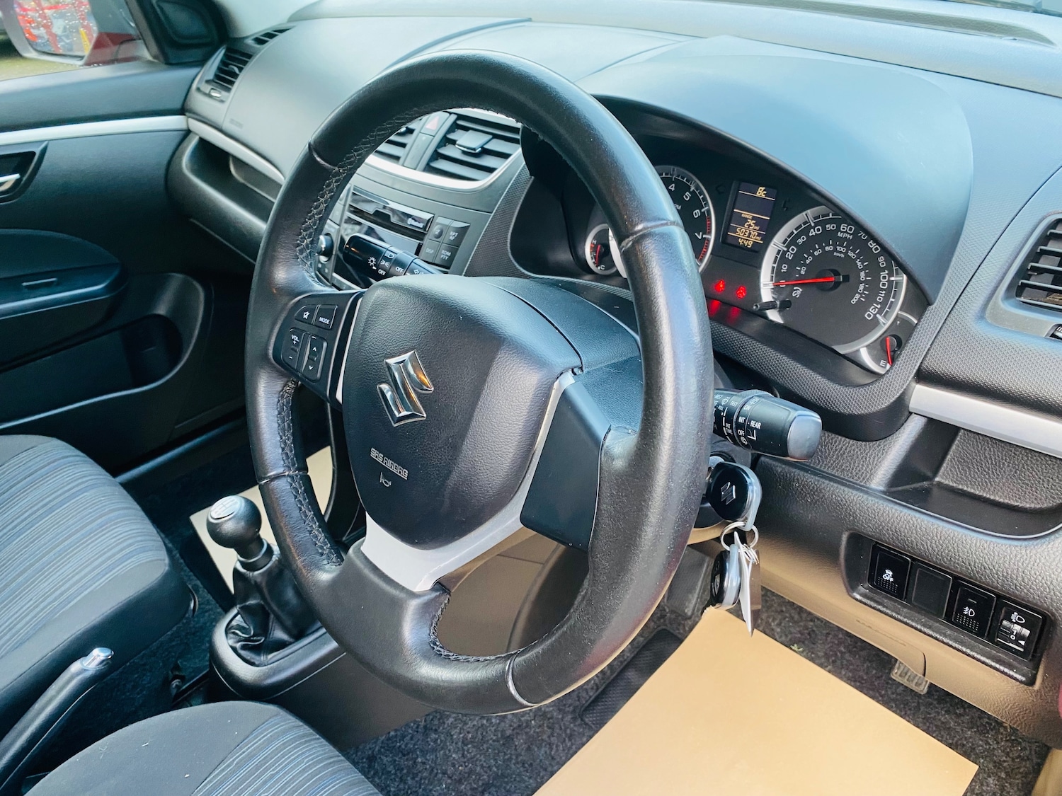 Used Suzuki Swift 2015 for sale - 77187629: Photo 19