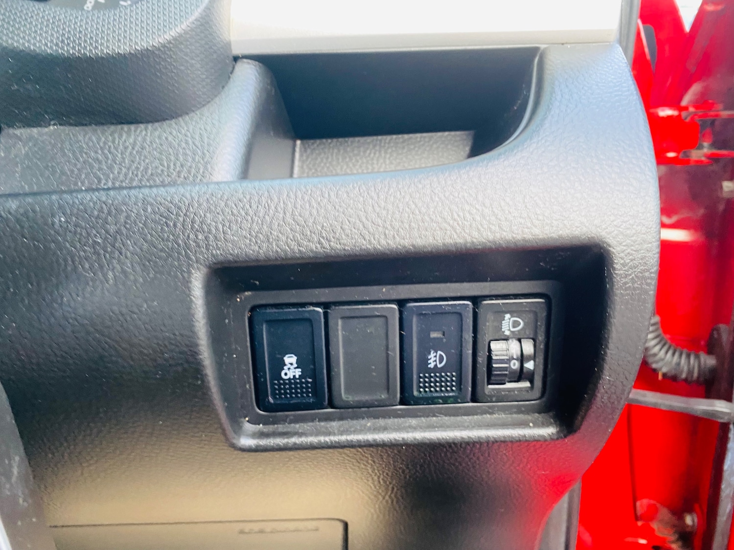 Used Suzuki Swift 2015 for sale - 77187629: Photo 24