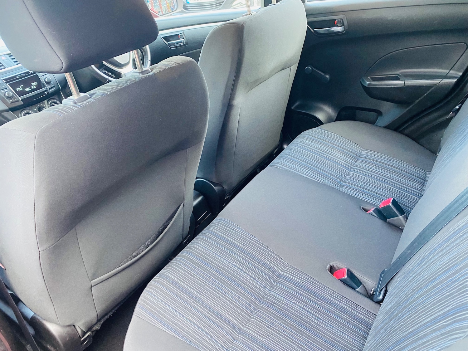 Used Suzuki Swift 2015 for sale - 77187629: Photo 25