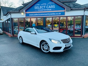 Used Mercedes-Benz E Class 2013 for sale - 77226179: Photo