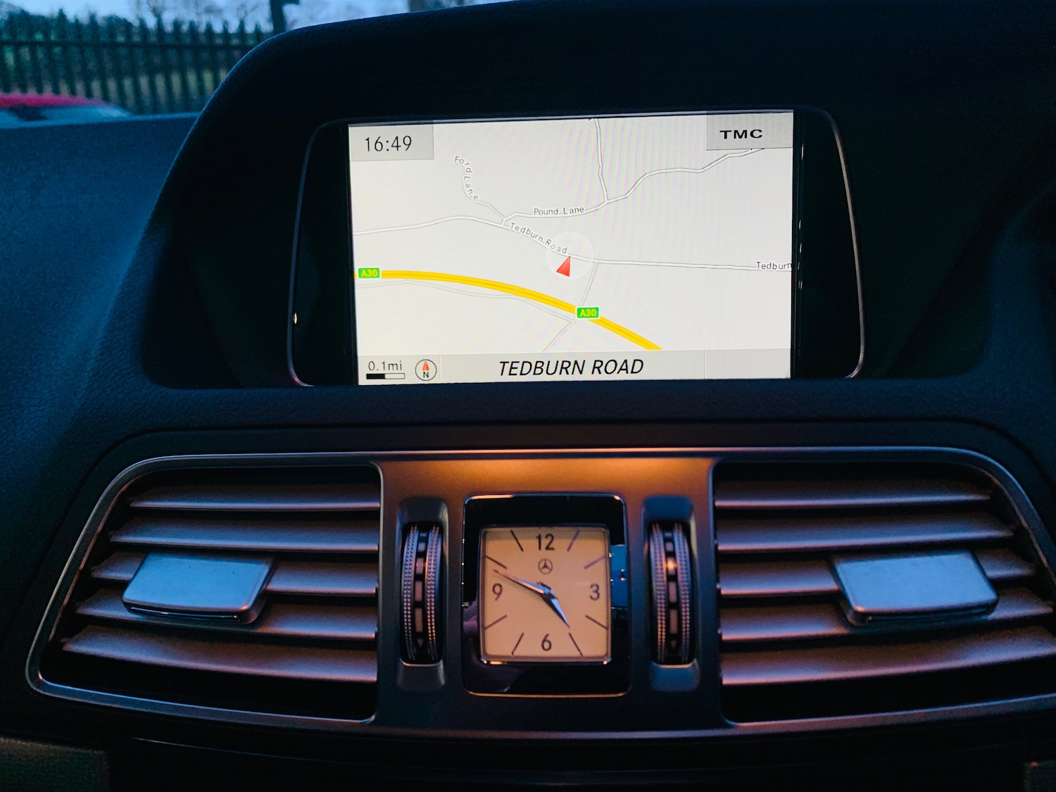 Used Mercedes-Benz E Class 2013 for sale - 77226179: Photo 26