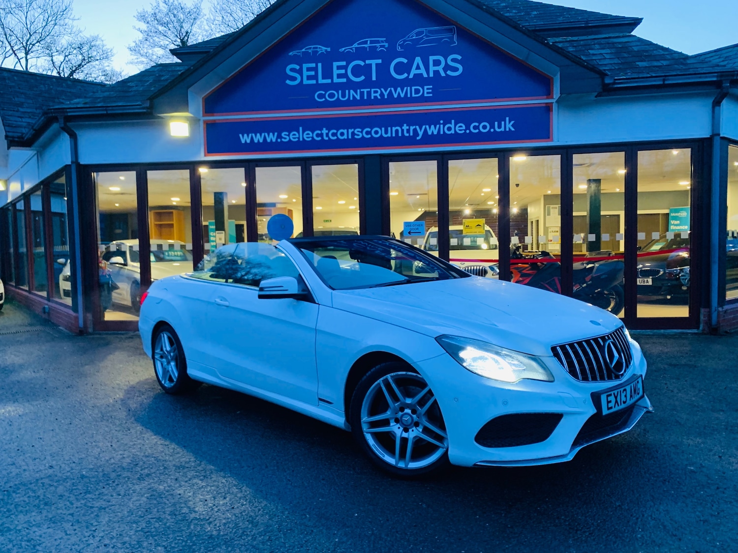 Used Mercedes-Benz E Class 2013 for sale - 77226179: Photo 30