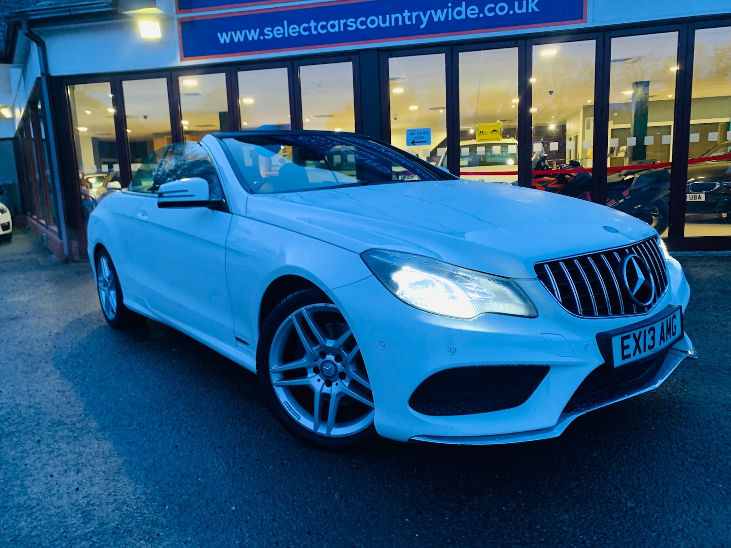 Used Mercedes-Benz E Class 2013 for sale - 77226179: Photo 31