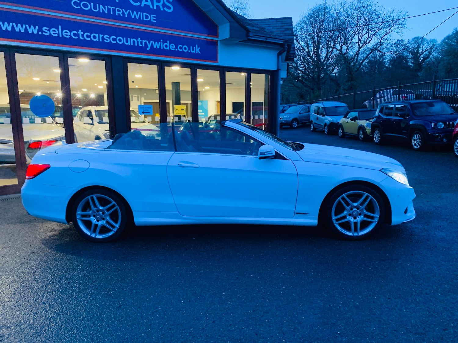 Used Mercedes-Benz E Class 2013 for sale - 77226179: Photo 39