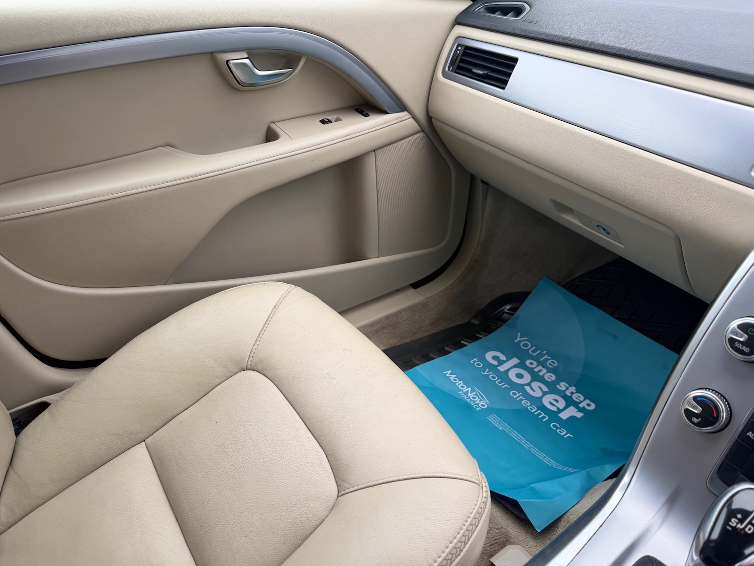 Used Volvo XC70 2016 for sale - 78083960: Photo 17