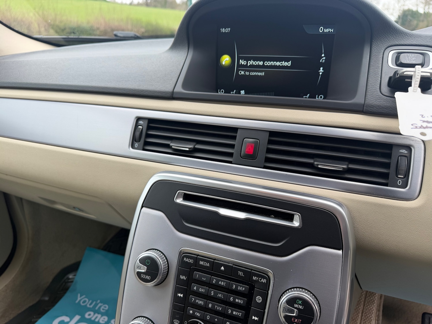 Used Volvo XC70 2016 for sale - 78083960: Photo 18