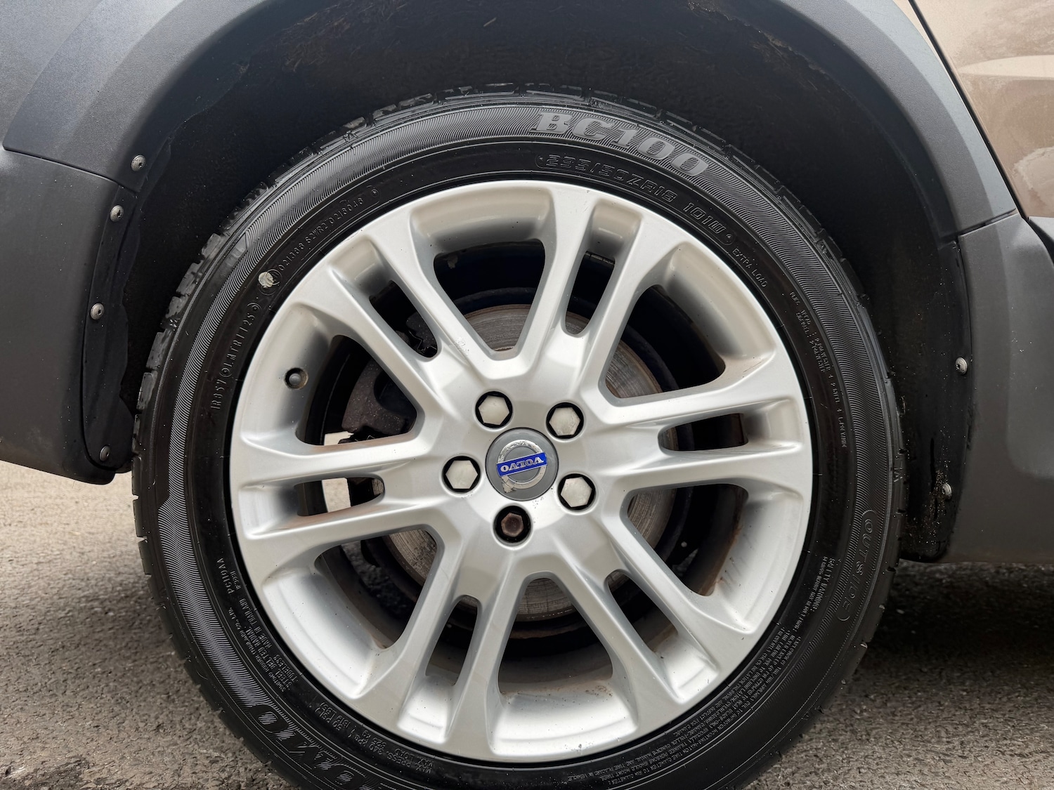 Used Volvo XC70 2016 for sale - 78083960: Photo 19