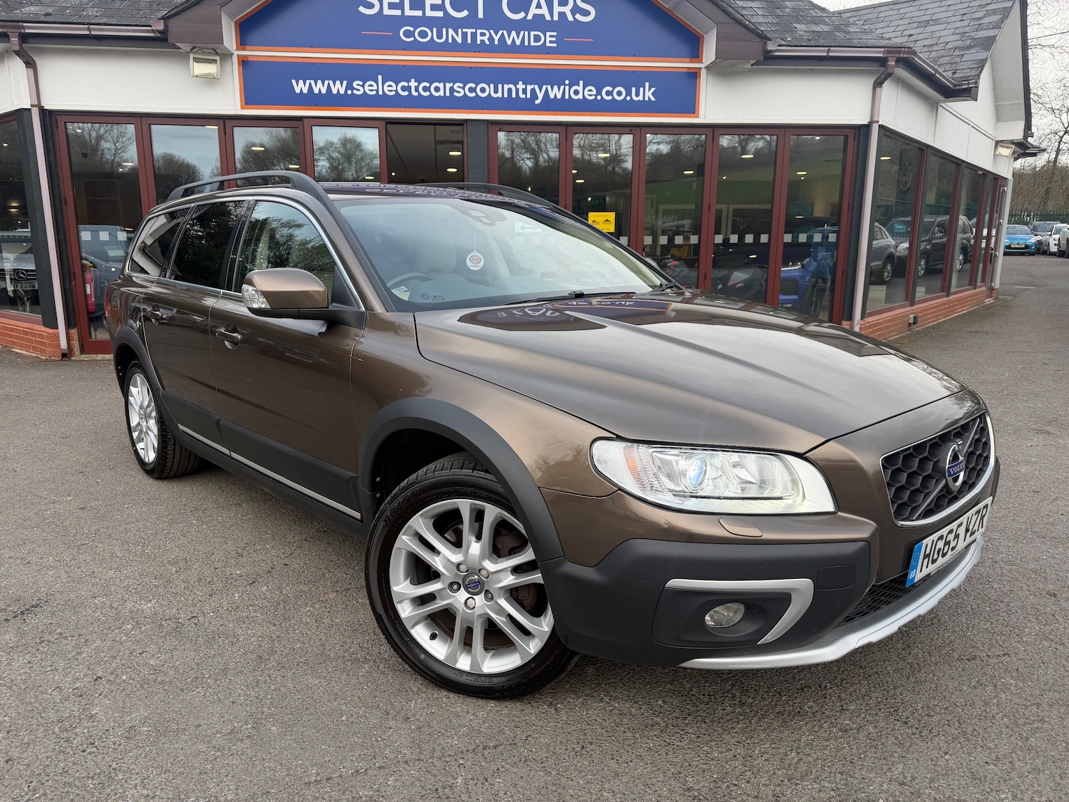 Used Volvo XC70 2016 for sale - 78083960: Photo 2