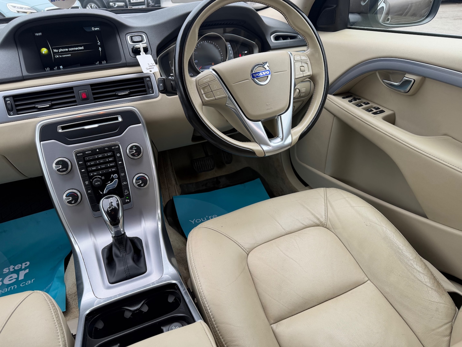 Used Volvo XC70 2016 for sale - 78083960: Photo 24