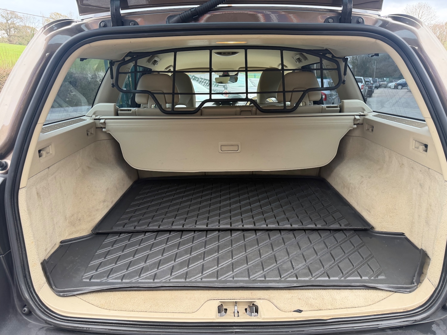 Used Volvo XC70 2016 for sale - 78083960: Photo 26