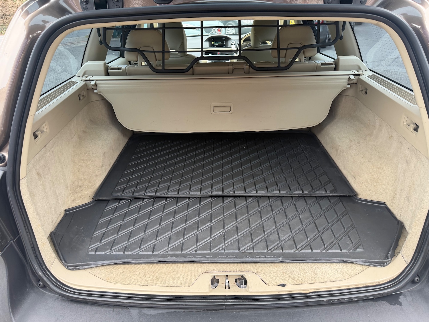 Used Volvo XC70 2016 for sale - 78083960: Photo 28