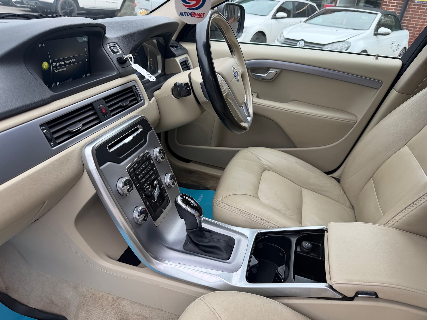 Used Volvo XC70 2016 for sale - 78083960: Photo 34