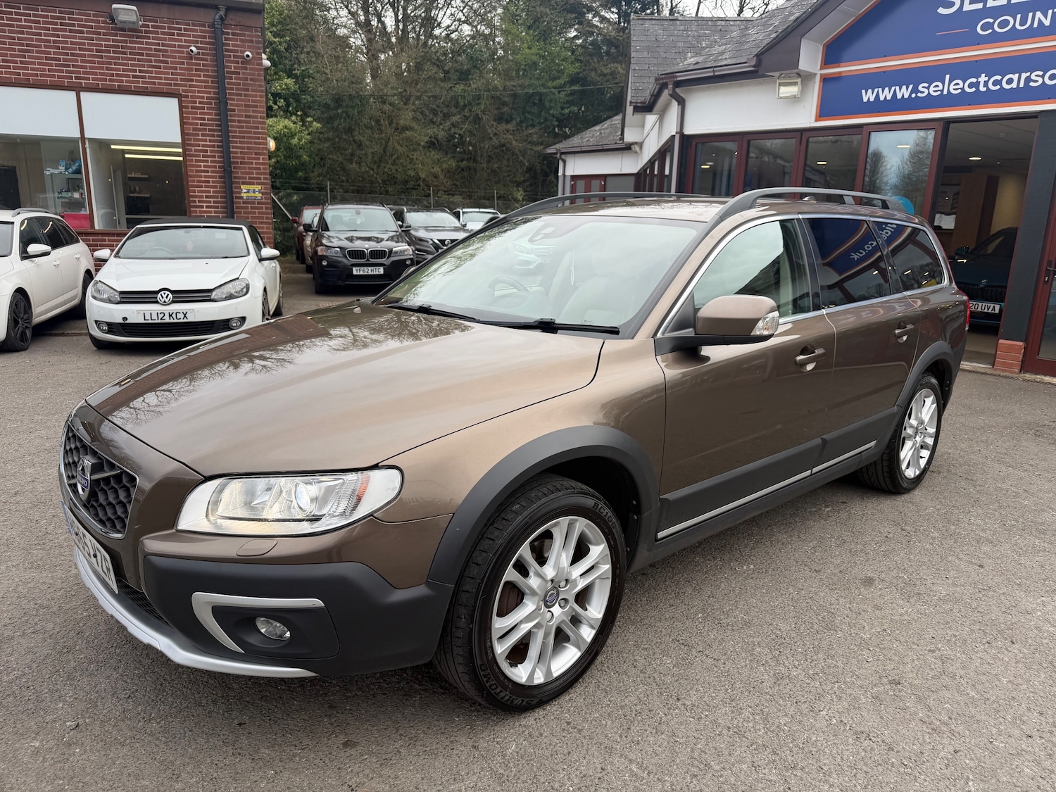 Used Volvo XC70 2016 for sale - 78083960: Photo 4