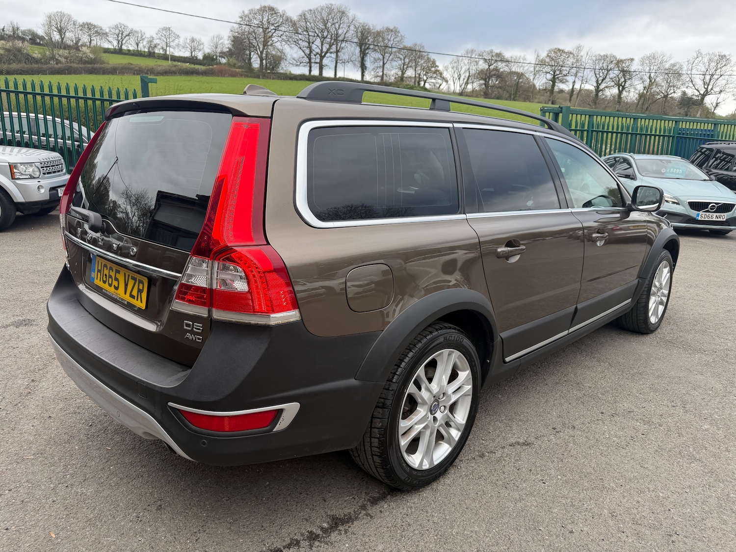 Used Volvo XC70 2016 for sale - 78083960: Photo 8