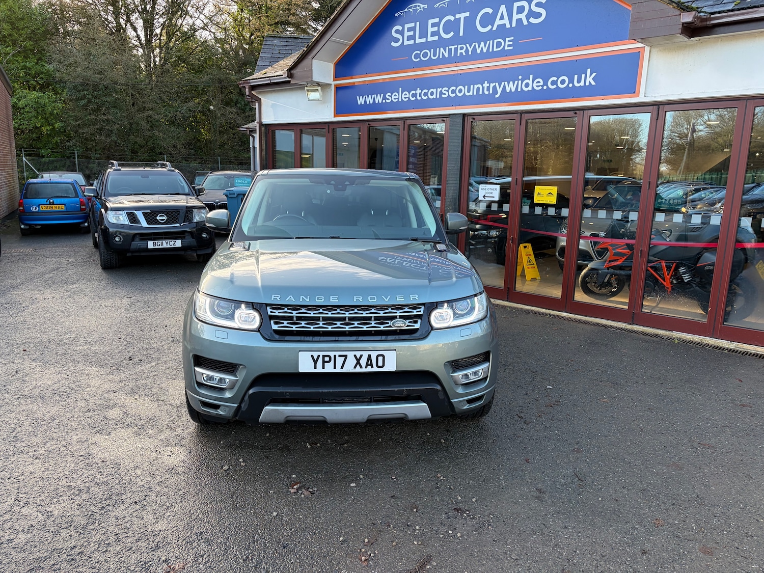 Used Land Rover Range Rover Sport for sale - 77002008: Photo 4